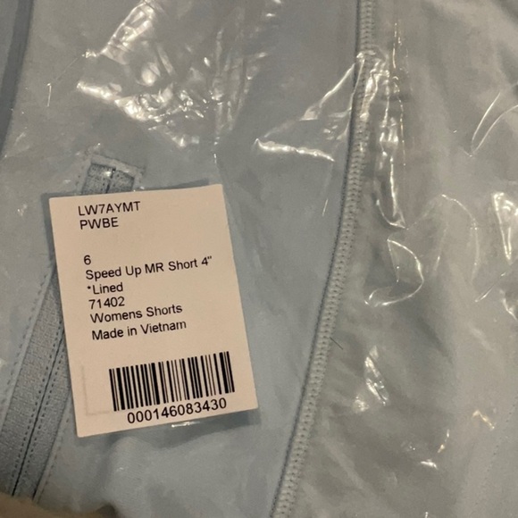 A Lululemon 🍋 Speed Up Mid-Rise Lined Short 4" - Picture 5 of 5